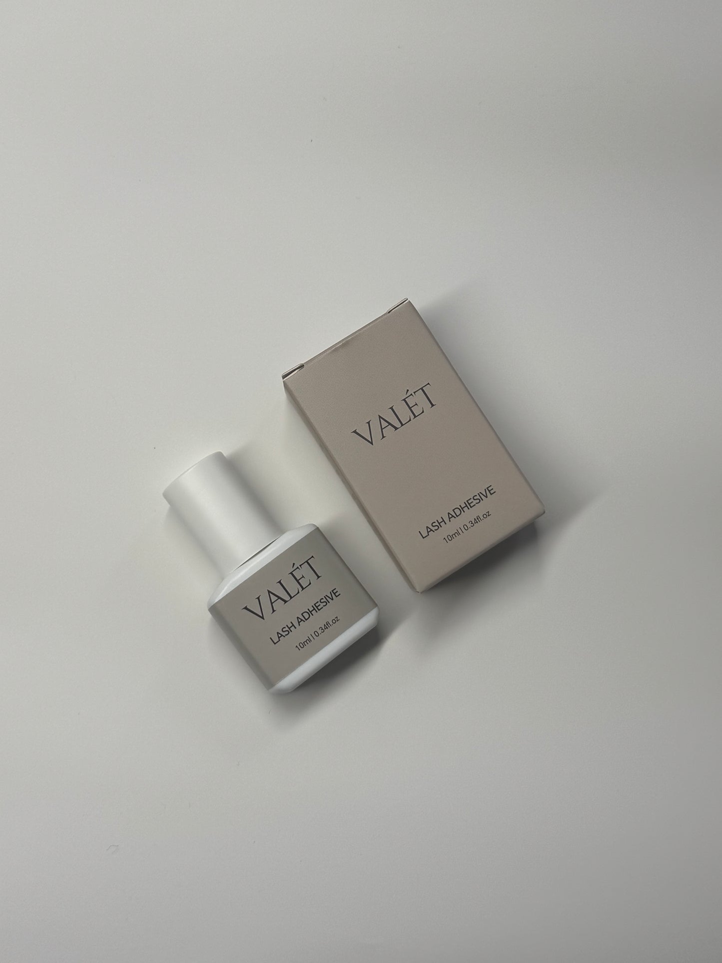 Valet Lash Adhesive